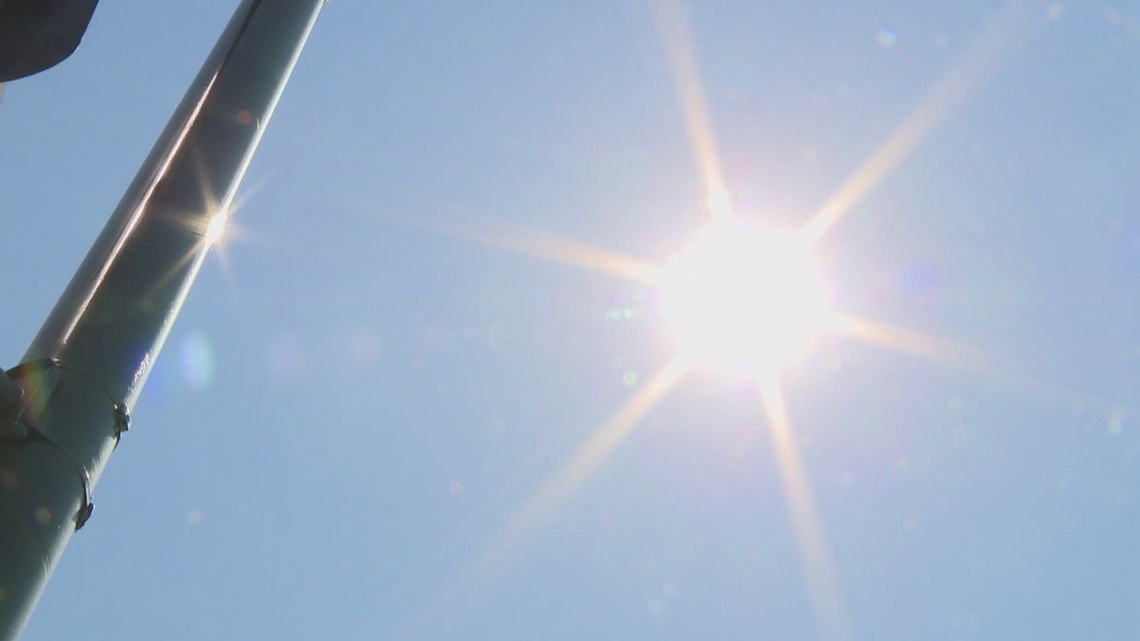 Lake Mead trails closed after hiker death, high temperatures
