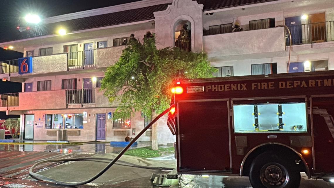 Fire breaks out at West Valley motel
