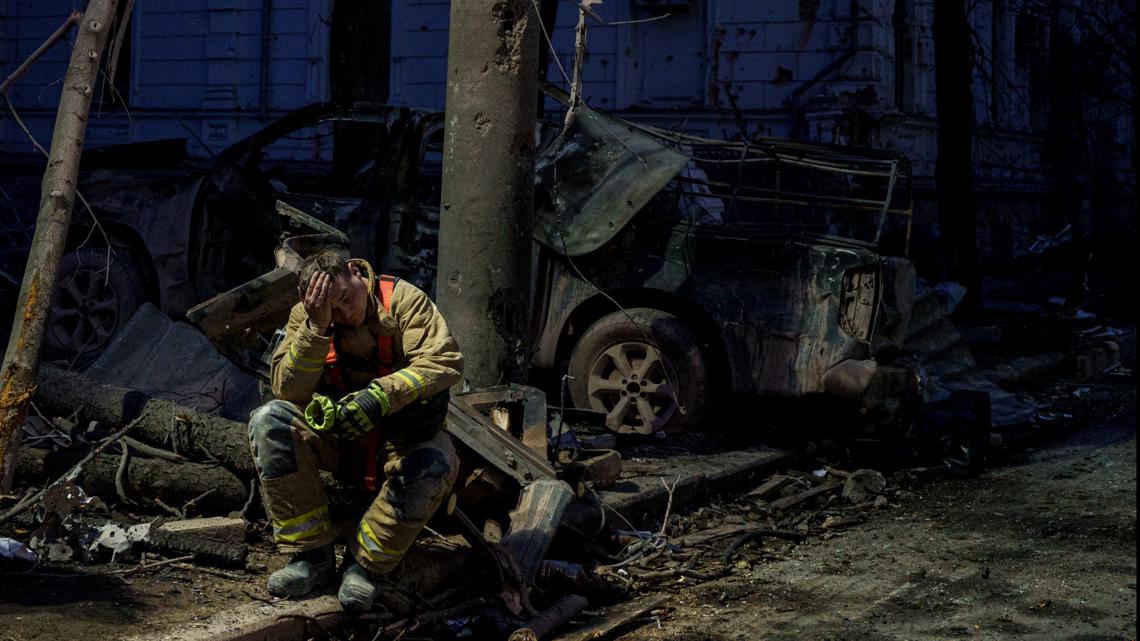 Russian missiles hit Ukrainian city of Sumy during Palm Sunday celebrations, killing more than 30