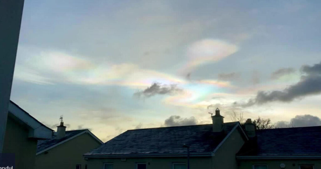 Uncommon “rainbow cloud” seen over Dublin, Eire