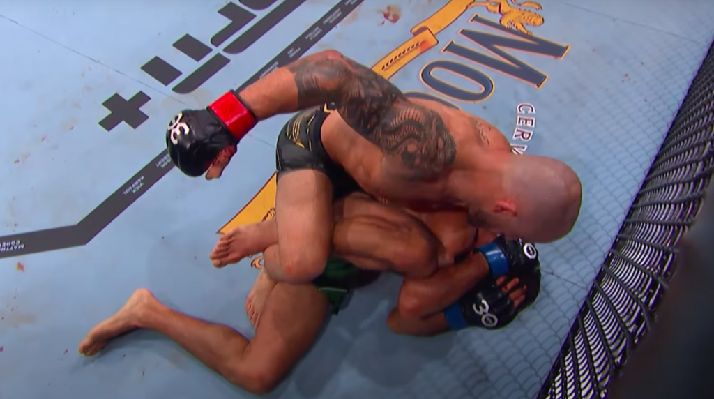 Survey: Free Combat — Alexander Volkanovski vs. Yair Rodriguez