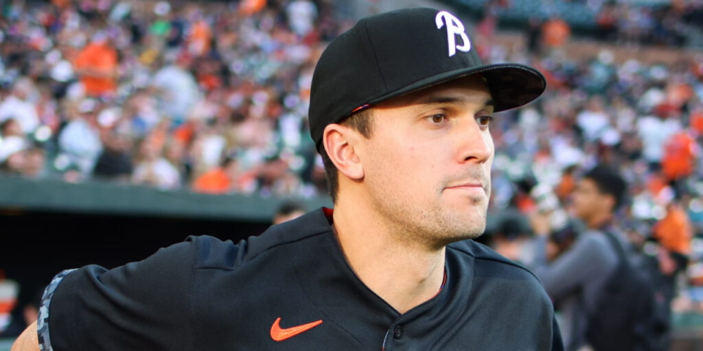 Royals, Adam Frazier agree on deal (provide)