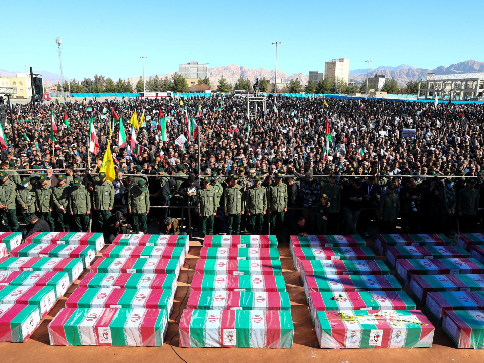 Mass funeral held for blast victims in Iran