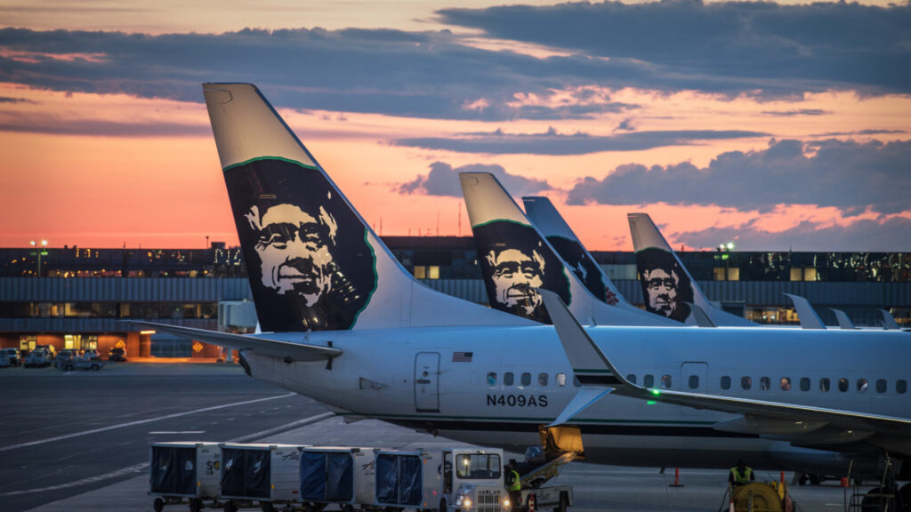 Alaska Air grounds 737 Max planes after fuselage fracture