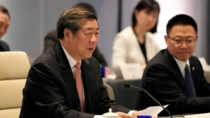 US, China Officers Produce Assembly on Financial Points