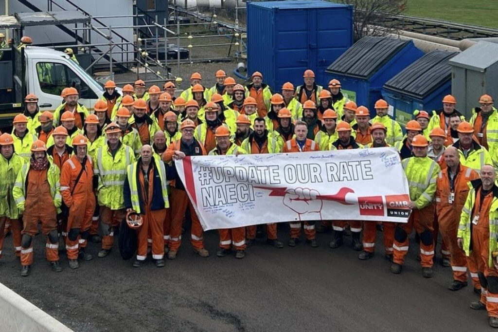 Refinery strikes called off after deal agreed