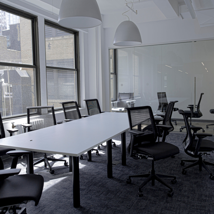 ‘Zombie Offices’ Spell Difficulty for Some Banks