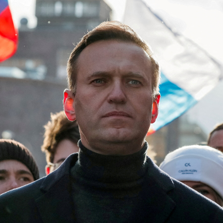 What Navalny Can Yell American citizens About Bravery