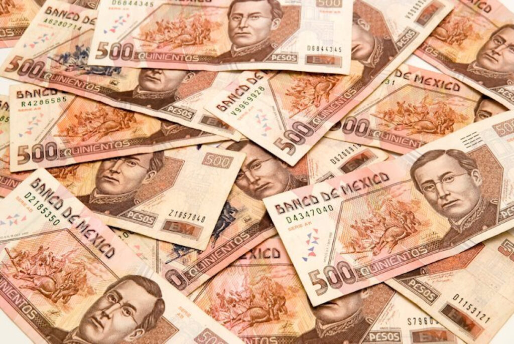 Mexican Peso strengthens on certain market sentiment