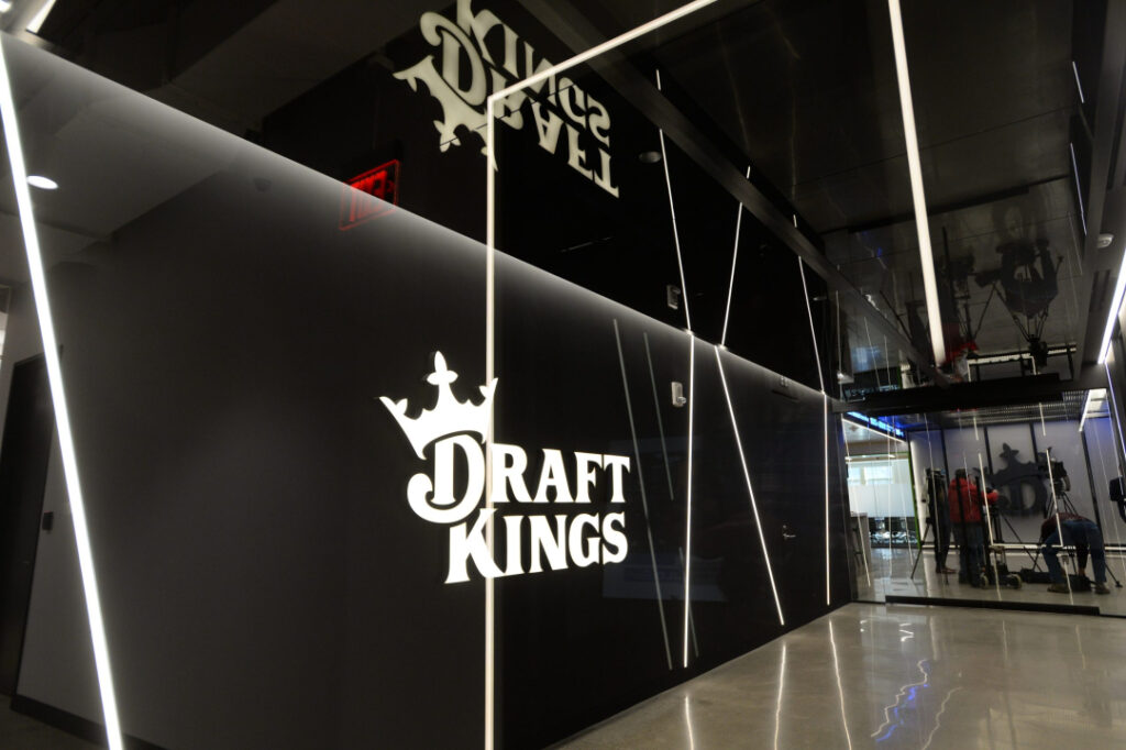 DraftKings raises fleshy-year guidance after “prominent” Q1