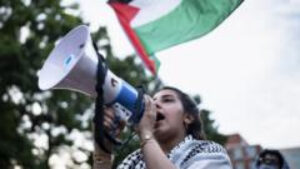 DC police shut down pro-Palestine campus insist