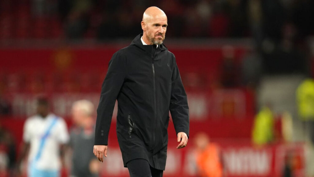 Sources: Ten Hag future resolution not drawing close