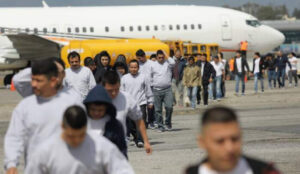 US government faces “operational obstacles” in deporting immigrants