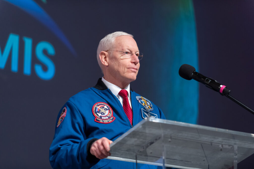 Mild NASA Chief Astronaut Patrick Forrester Retires