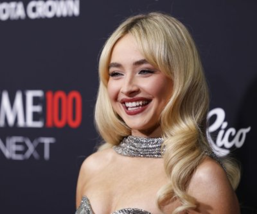 Yeat’s ‘Lyfestyle’ tops U.S. album chart