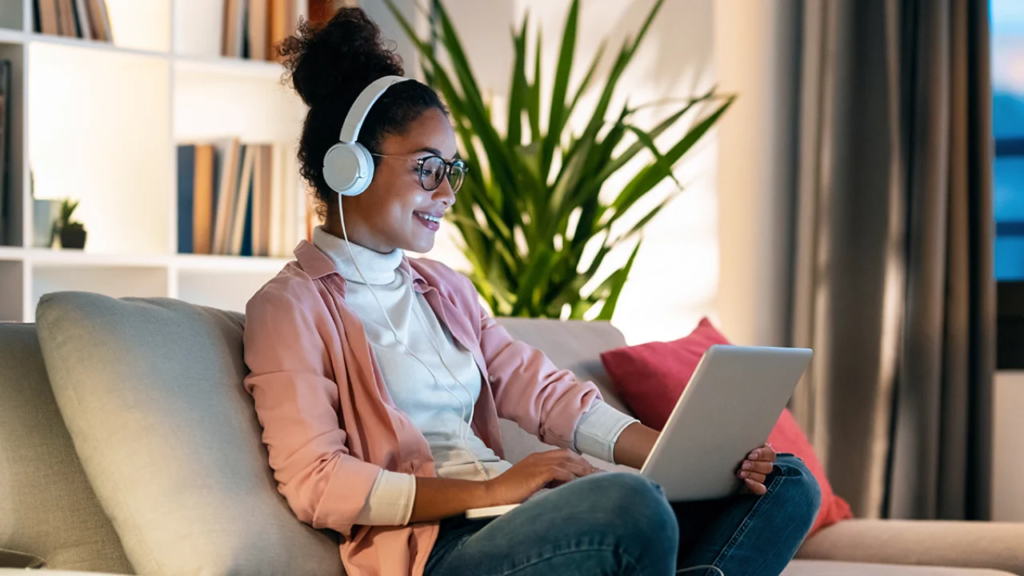 12 only precise estate podcasts for brokers & brokers in 2024