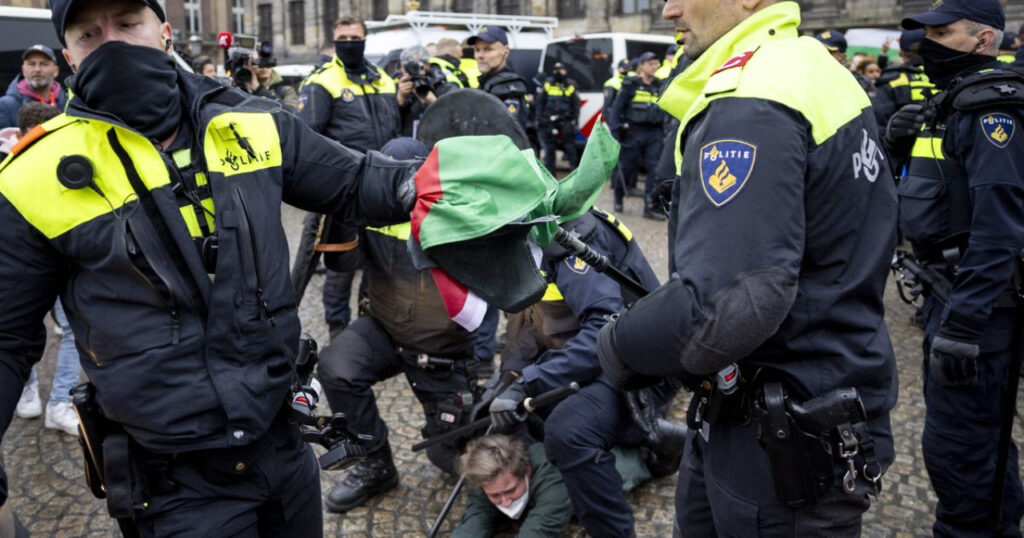 Amsterdam Police Arrest Reliable-Palestinian Demonstrators Amid Deliver Ban